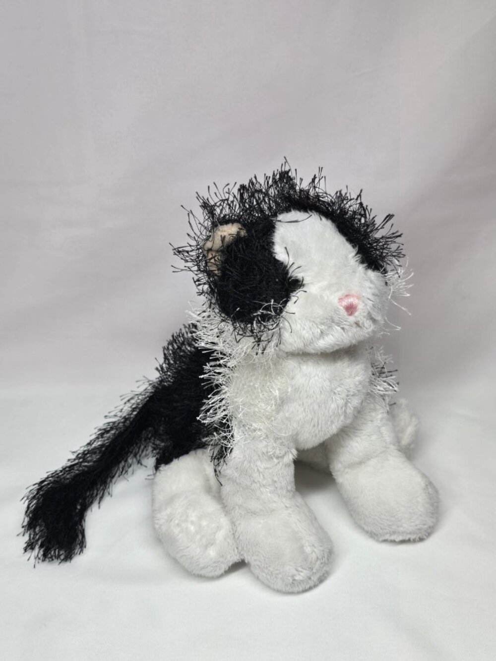 GANZ WEBKINZ Black And White Cat HM017- No Code- Retired Stuffed Animal Toy